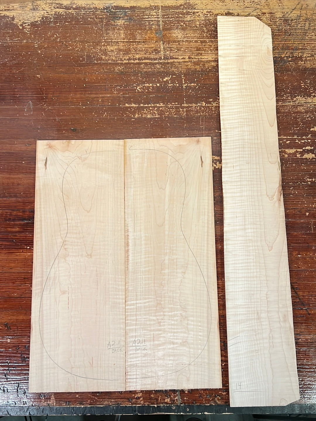 Flamed Eastern Maple Acoustic Guitar Back and Sides Set 8