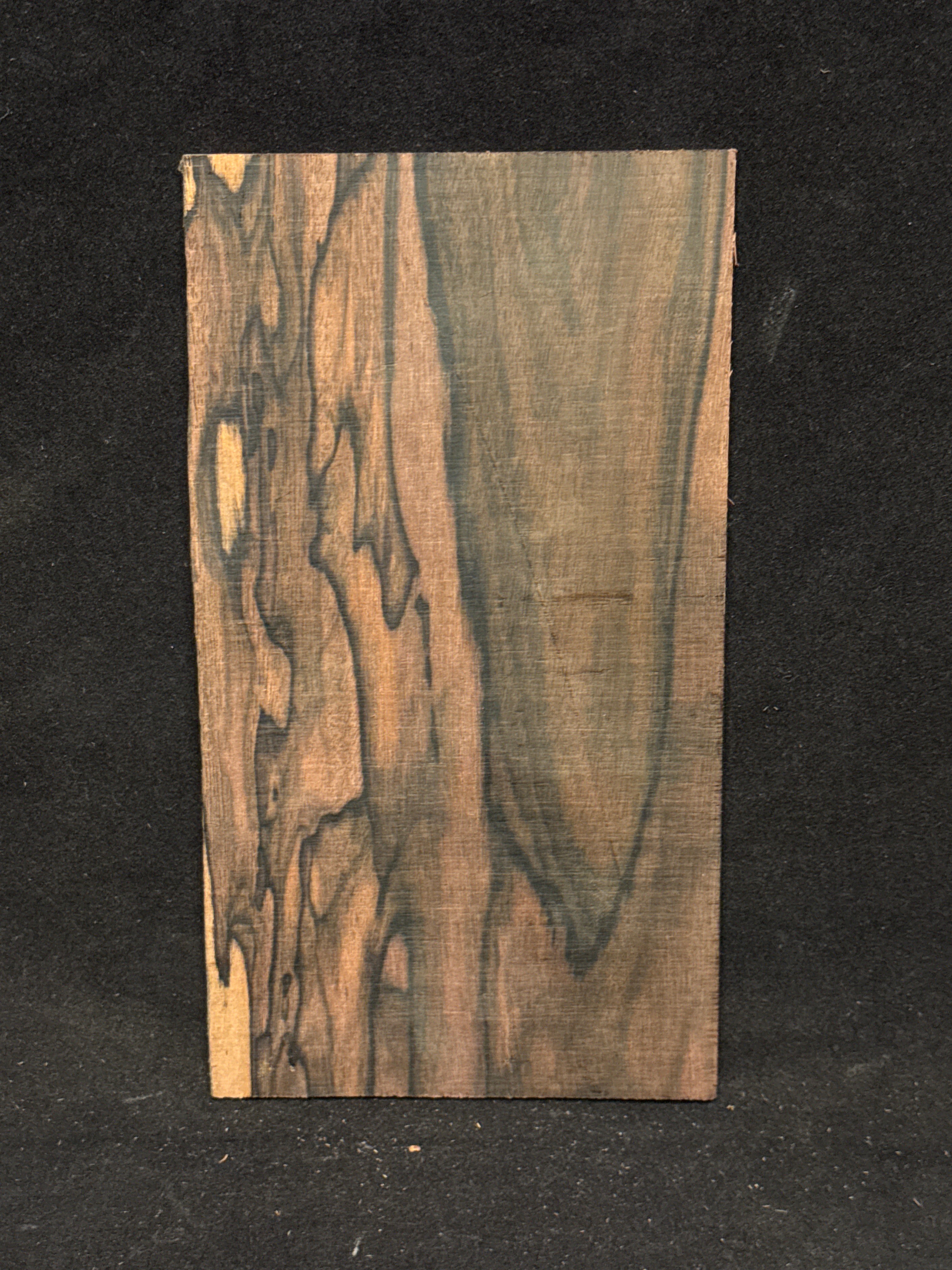 Mun Ebony Headplate 01