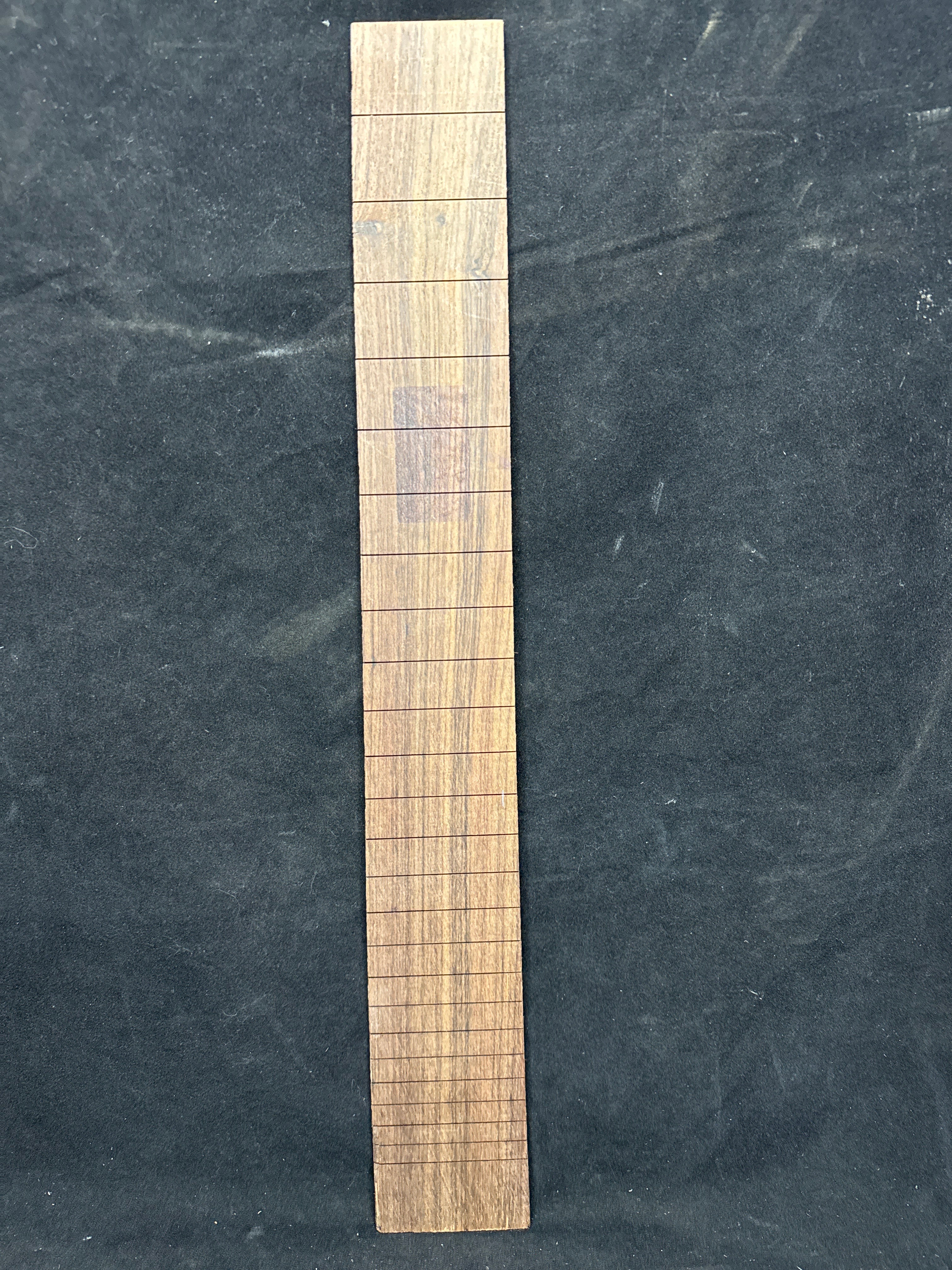 Indian Rosewood 25-Fret Slotted Fingerboard 25.5" Scale 02