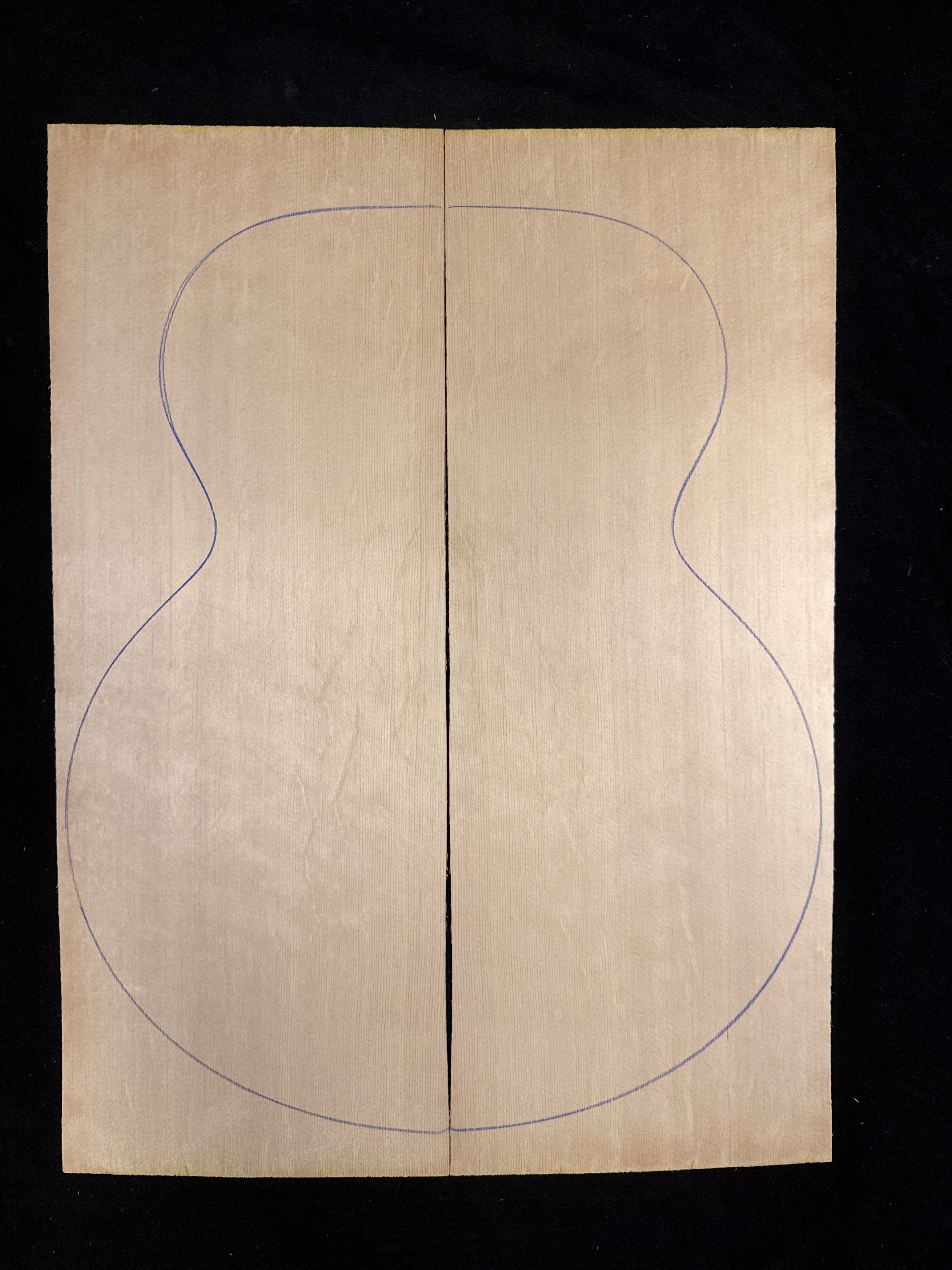 Bearclaw Sitka Spruce Acoustic Guitar Top 02